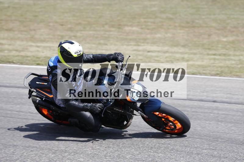 /30 23.06.2025 Get Faster Caremotion ADR/Rider Academy gruen/35